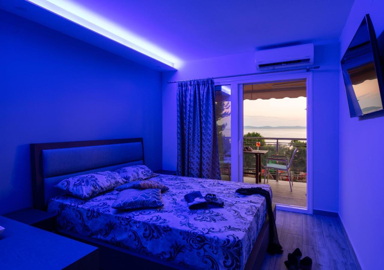 Sunset Studios - Suites With Seaview & Back Side Apartements Torone Zewnętrze zdjęcie